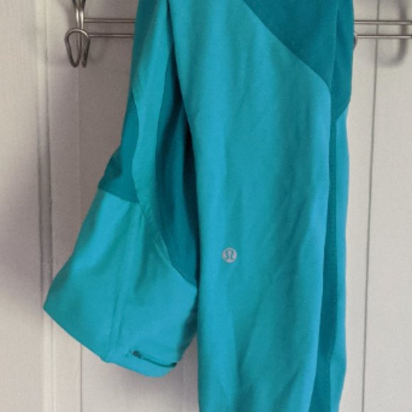 Two Toned Teal 7/8 Lululemon Leggings Size 6 - Picture 1 of 7